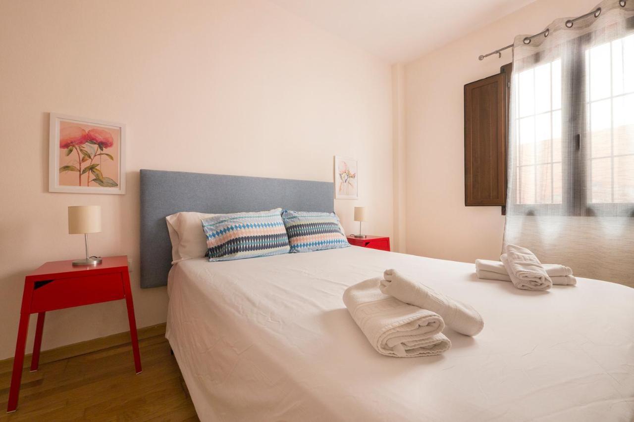 Coqueto Apartamento Duplex Con Terraza Privada Y Parking Grenada Zewnętrze zdjęcie