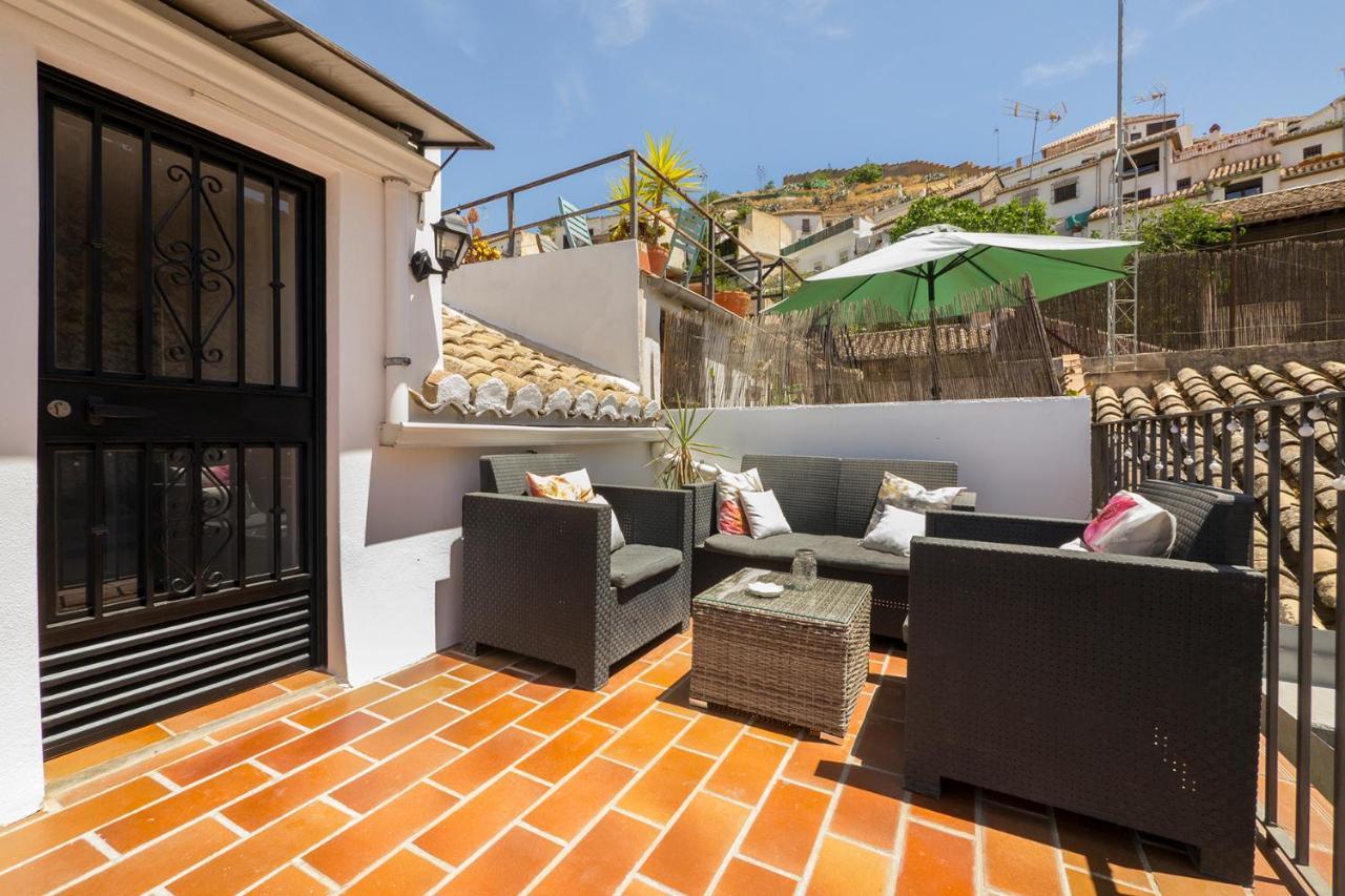 Coqueto Apartamento Duplex Con Terraza Privada Y Parking Grenada Zewnętrze zdjęcie